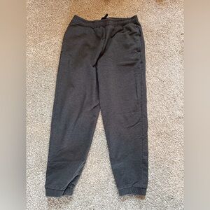 Gymshark Charcoal Gray Joggers Sweatpants sz Medium